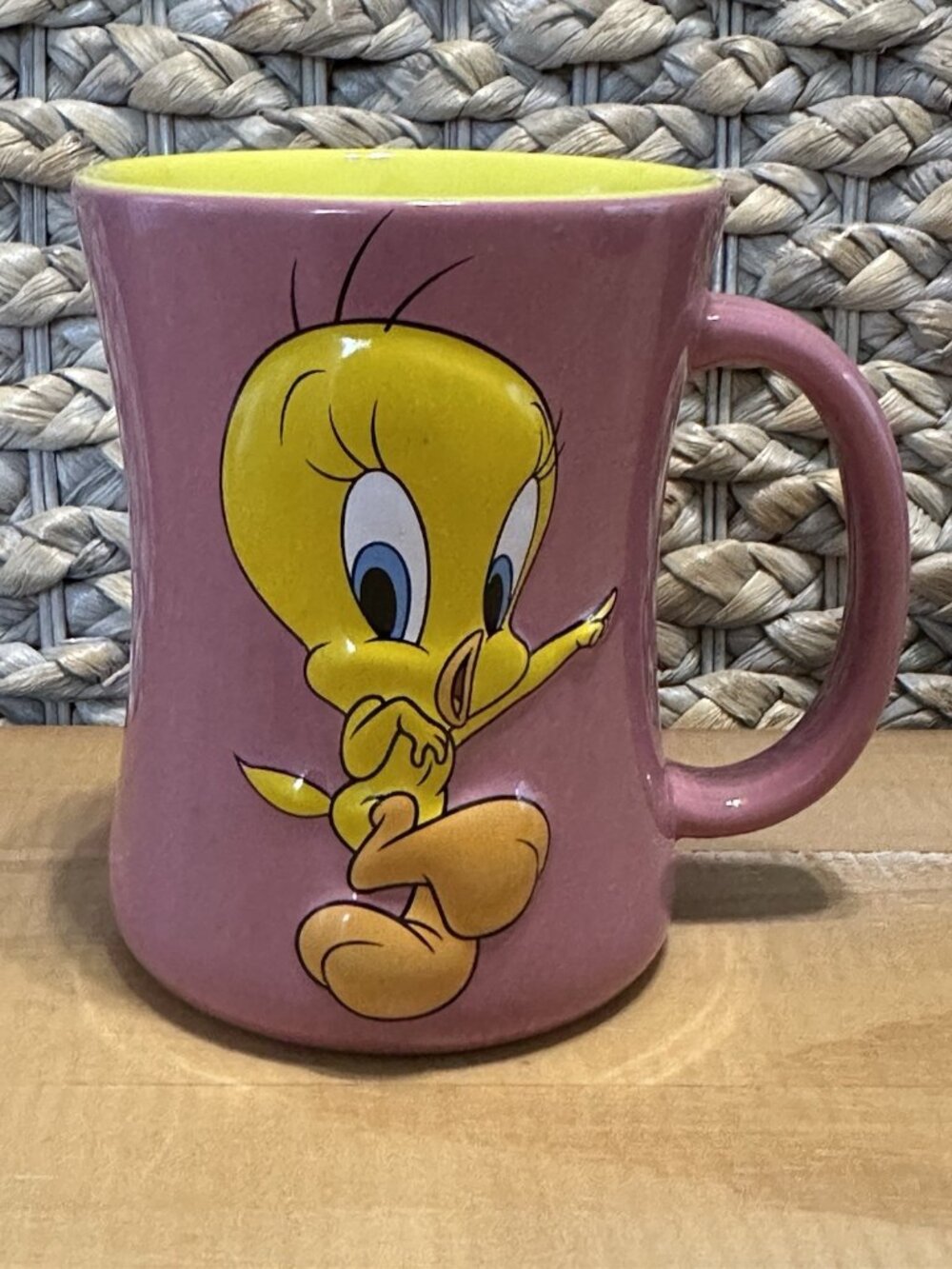 Looney Tunes 3D Tweetie Bird Pink & Yellow Coffee Tea Mug Embossed Warner Bros